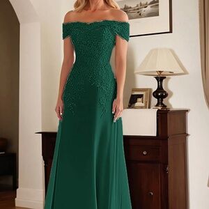 Nwt green sequined dress size 8